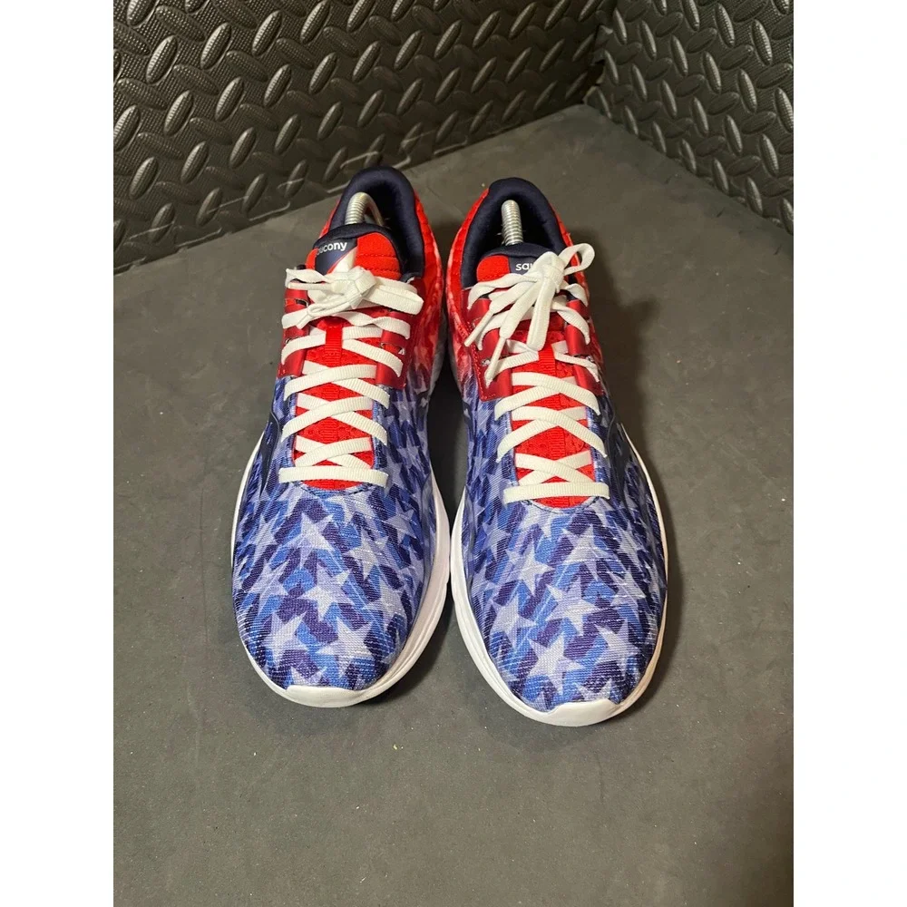 Saucony Kinvara 11 Independence USA Flag Shoes Men Sz 11 Red White Blue
